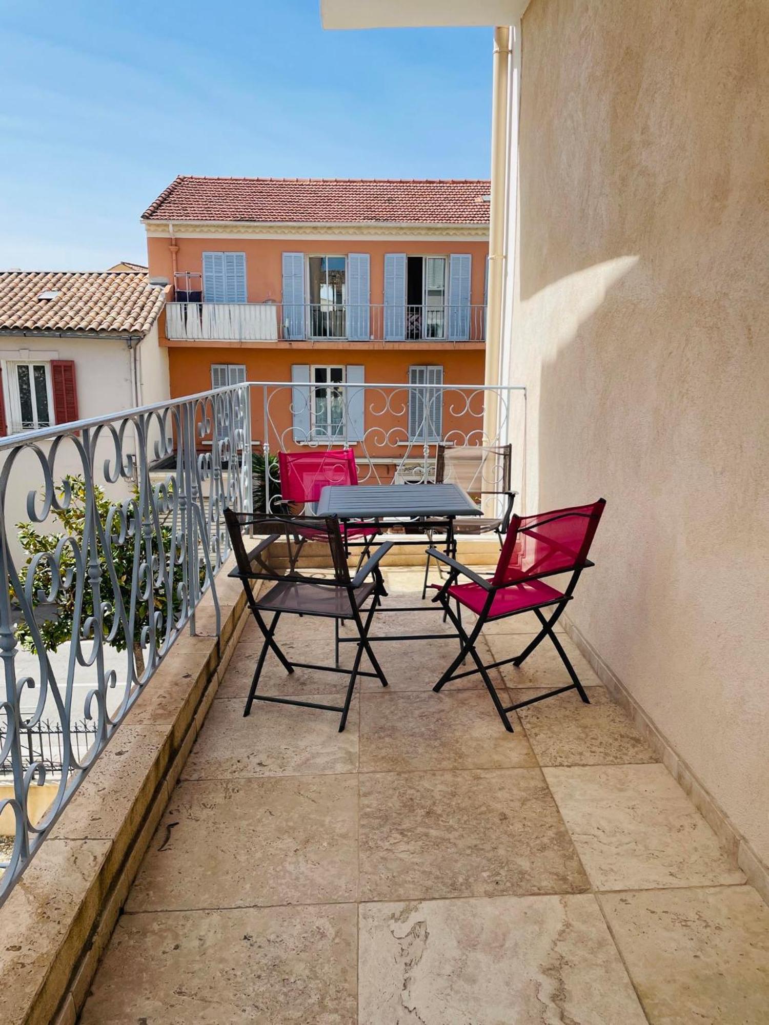Appartement Port De Sanary Exterior foto